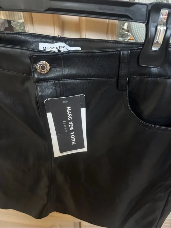 Marc New York Black Faux Leather Skirt with Button Waist - Picture 3 of 10